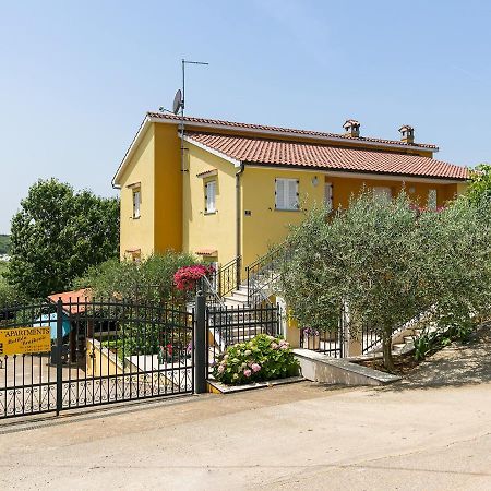 Residence Matilda Vrsar Ngoại thất bức ảnh