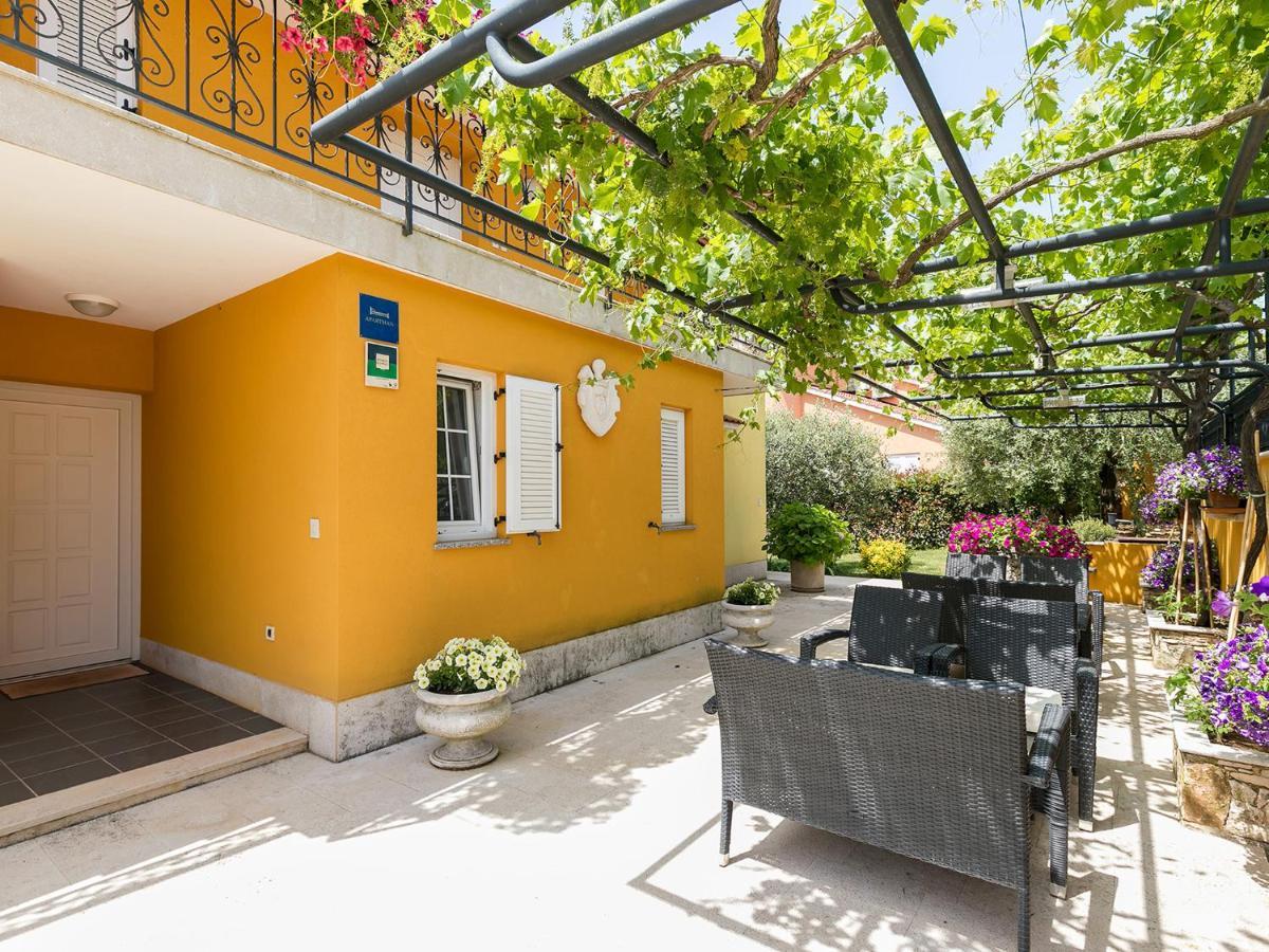 Residence Matilda Vrsar Ngoại thất bức ảnh