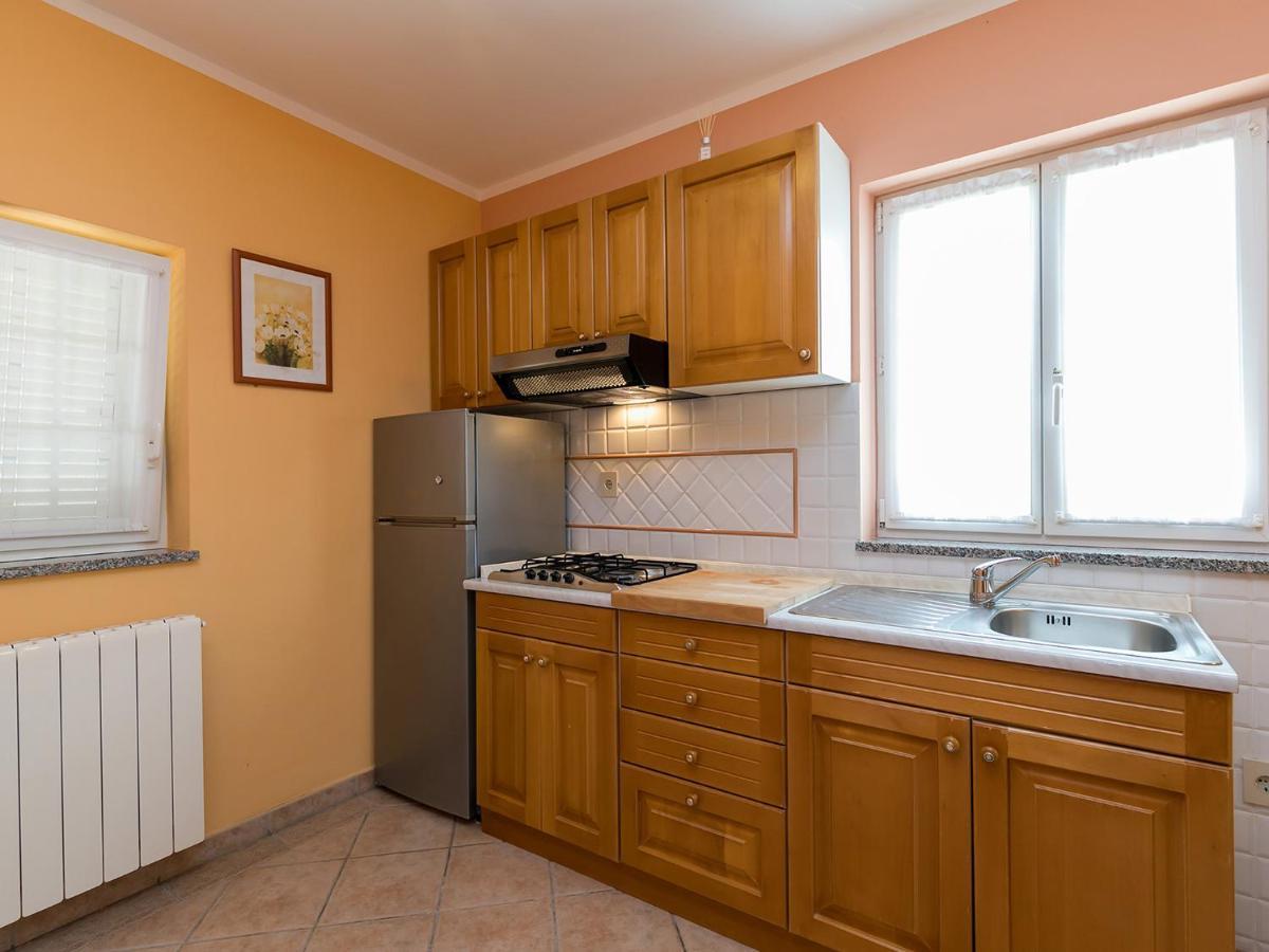 Residence Matilda Vrsar Ngoại thất bức ảnh